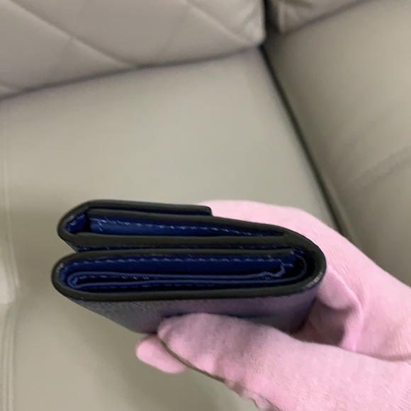 Louis Vuitton men’s wallet - Picture 10 of 13